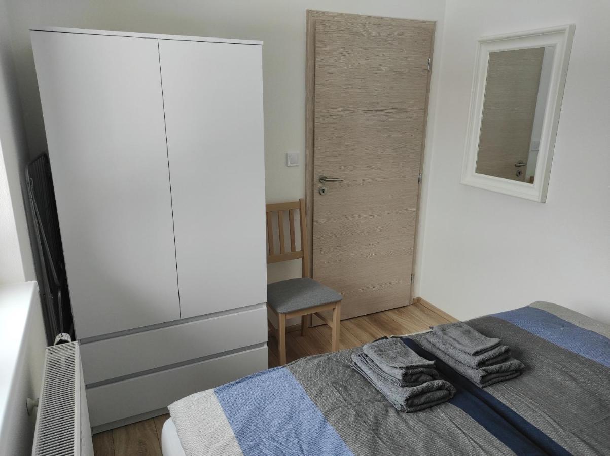 Apartman Frymburk 700 エクステリア 写真