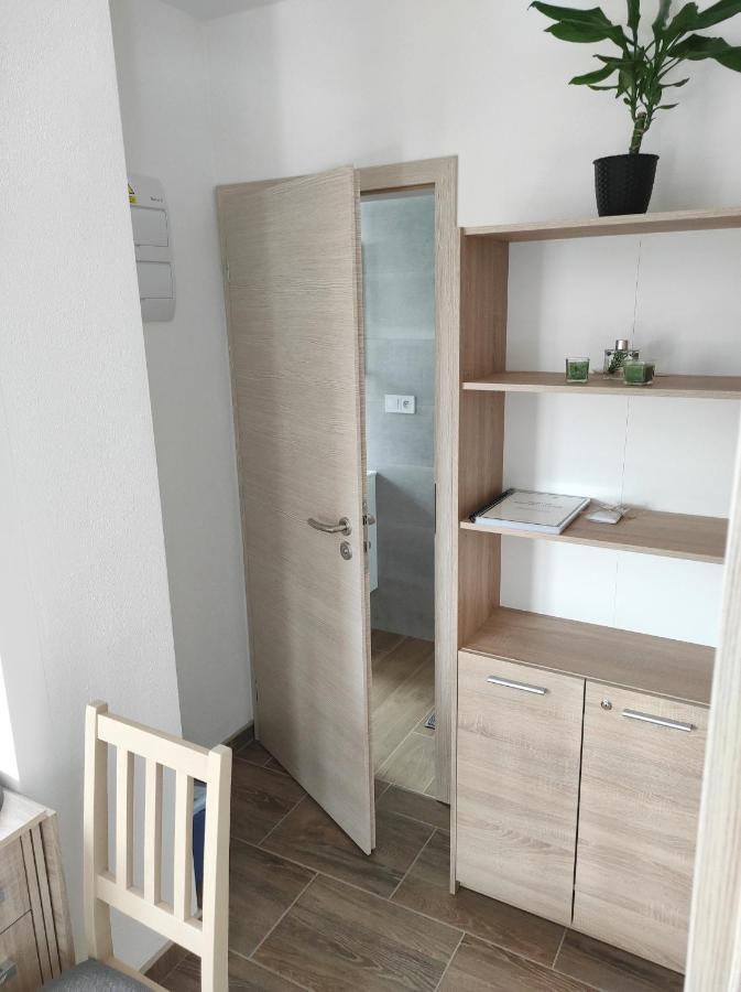 Apartman Frymburk 700 エクステリア 写真