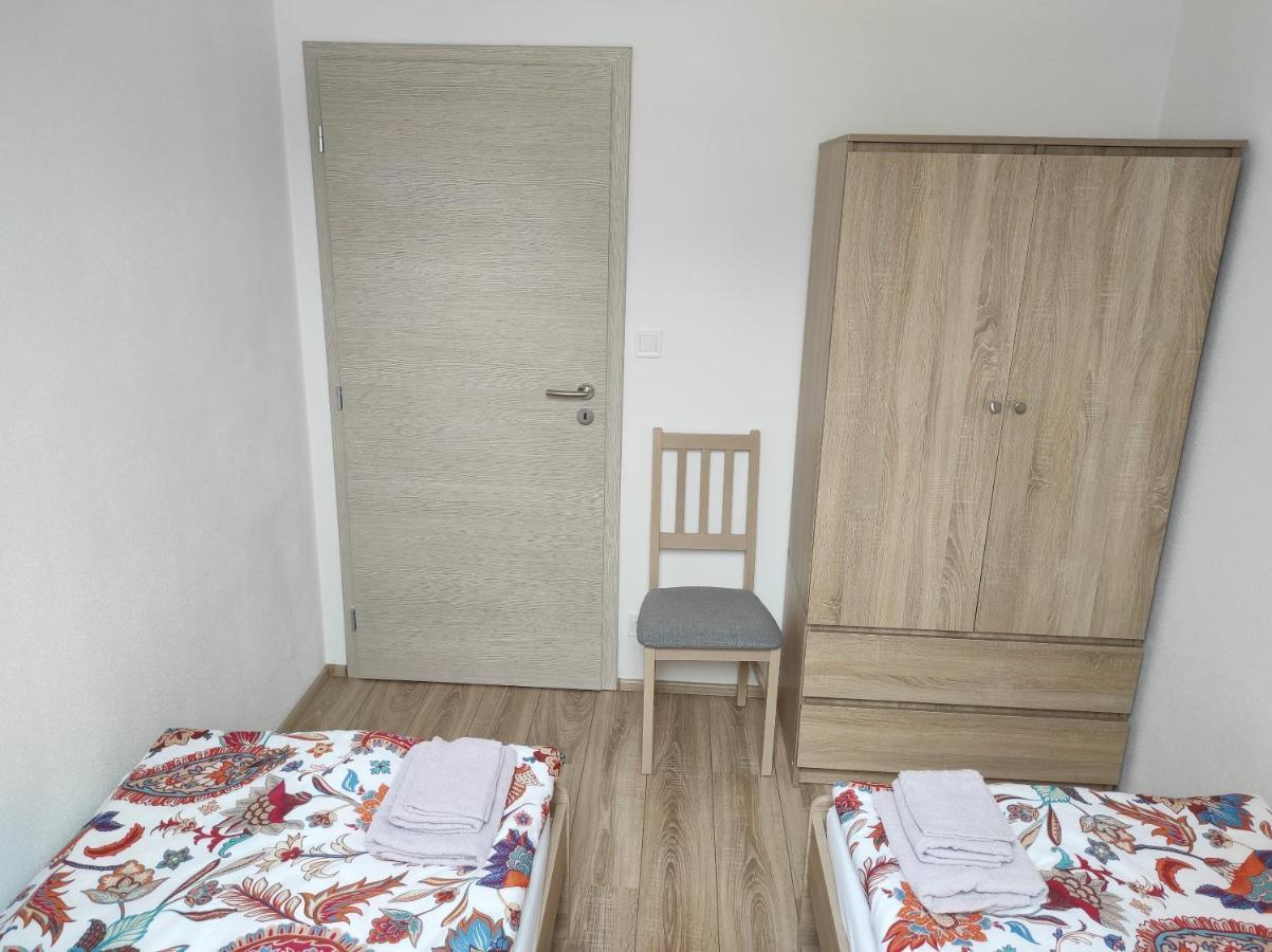 Apartman Frymburk 700 エクステリア 写真